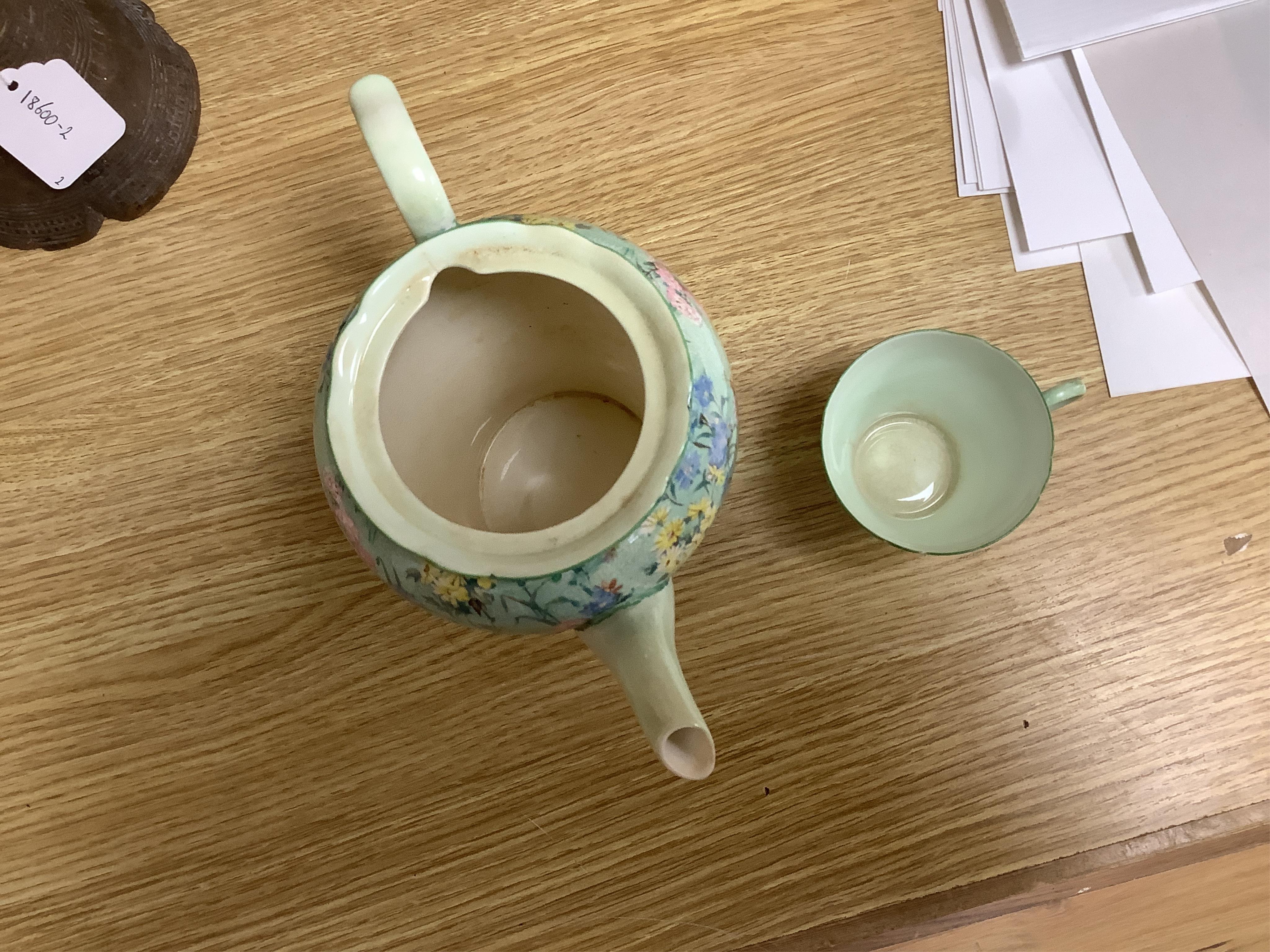 A Shelley Melody pattern teaset